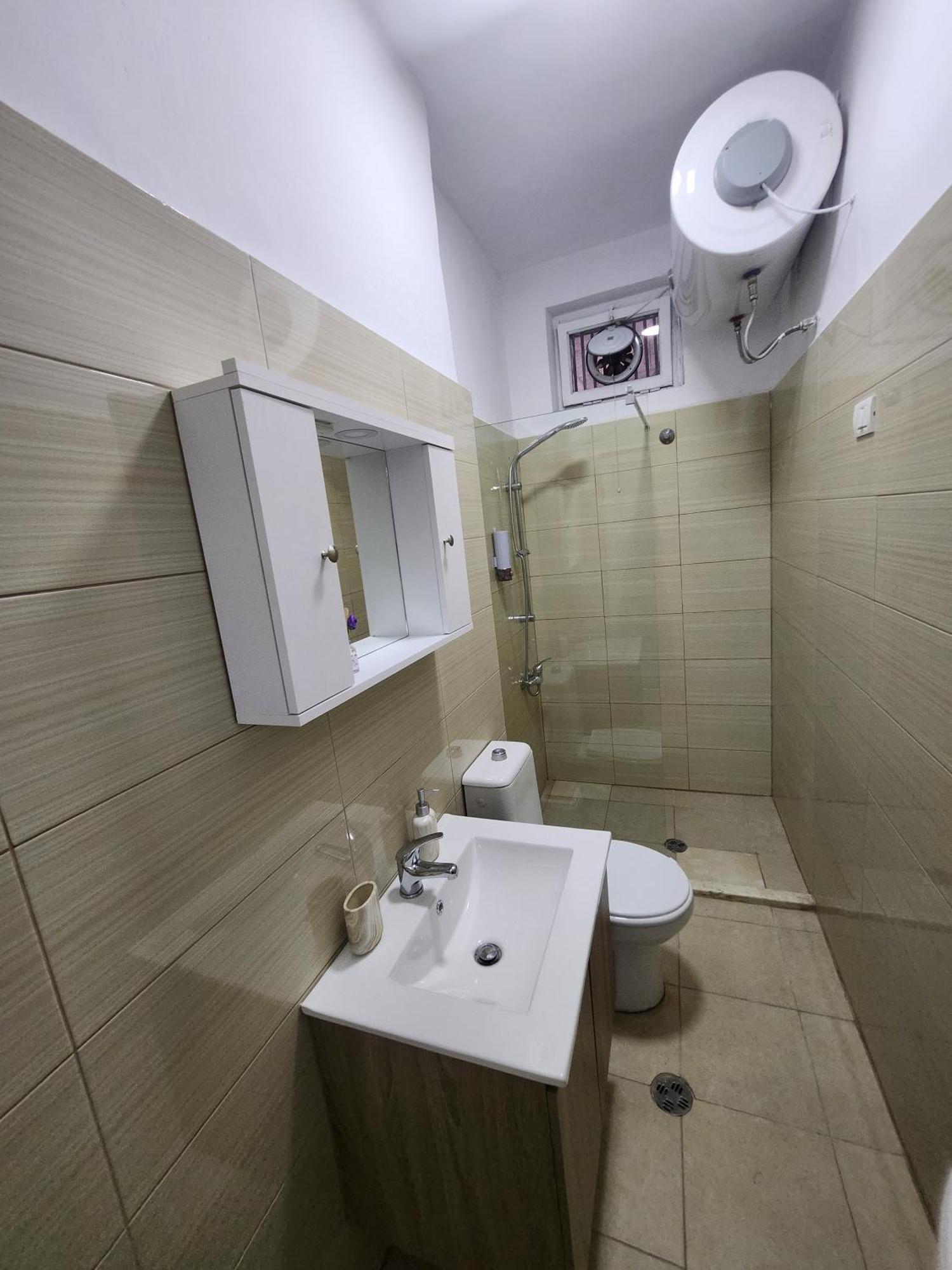Nevi Apartment 地拉那 外观 照片
